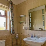 Cois Li Accommodation 4* 트롤리