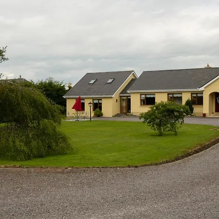 Cois Li Accommodation