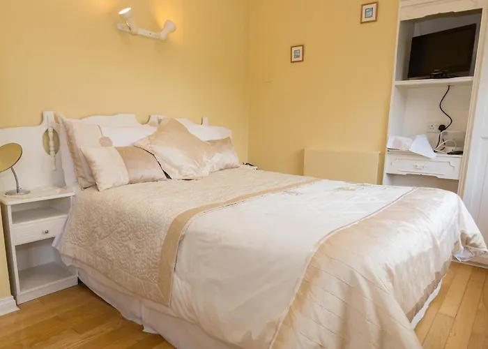 Cois Li Accommodation