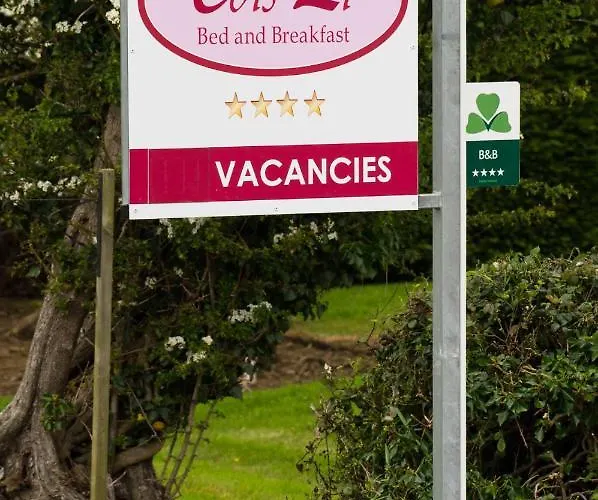 Cois Li Accommodation 4*